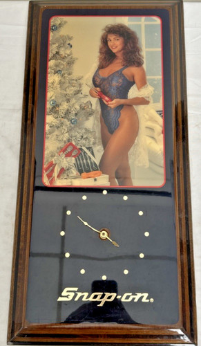 Vintage snap tools pinup - on,